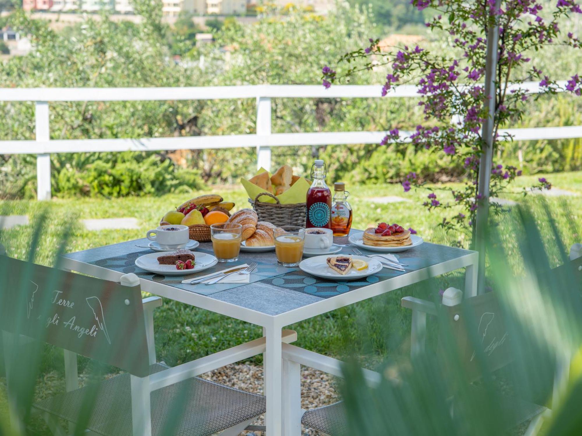 פייטרה ליגורה Appartamento Mimosa "A Casa Felice" מראה חיצוני תמונה